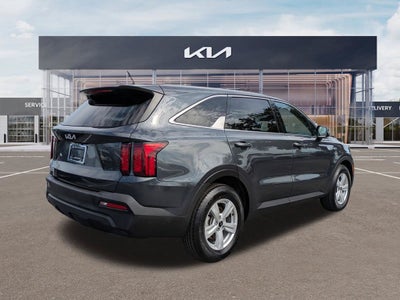 2023 Kia Sorento LX