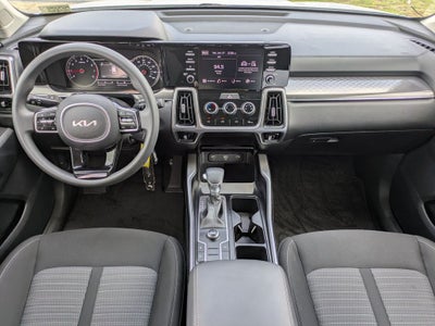 2023 Kia Sorento LX