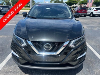 2022 Nissan Rogue Sport SL