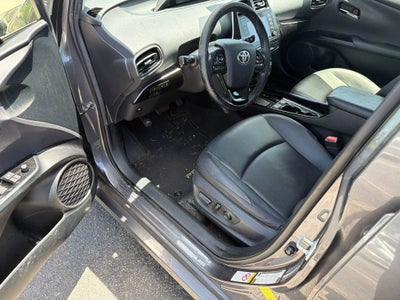 2022 Toyota Prius L