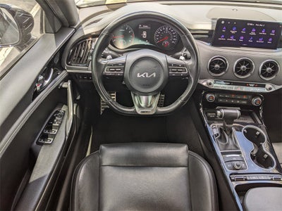 2023 Kia Stinger GT-Line