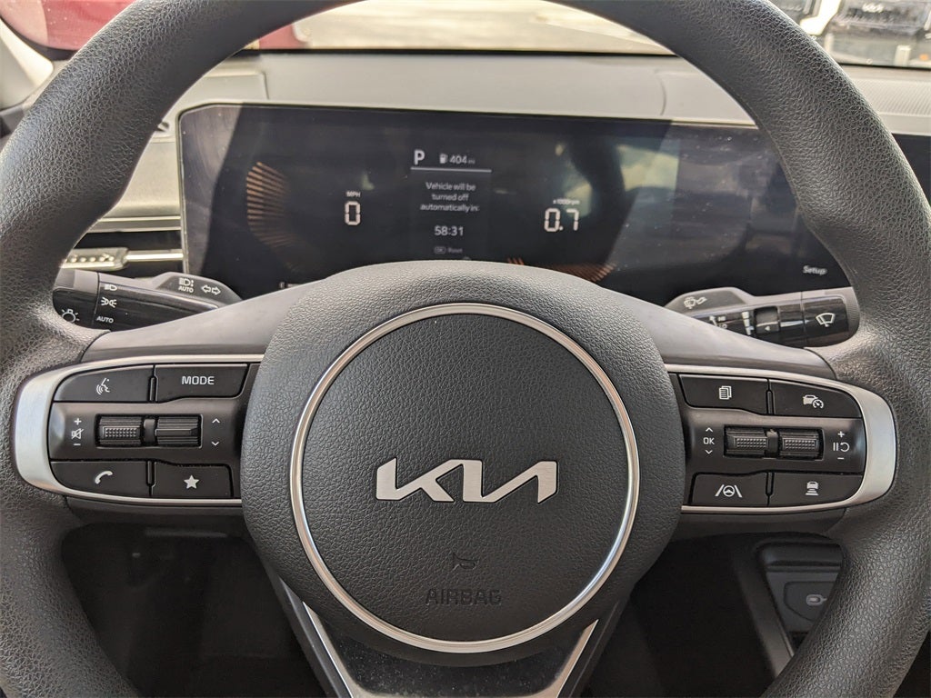 2025 Kia K5 LXS