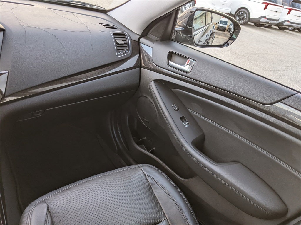 2015 Kia Cadenza Premium