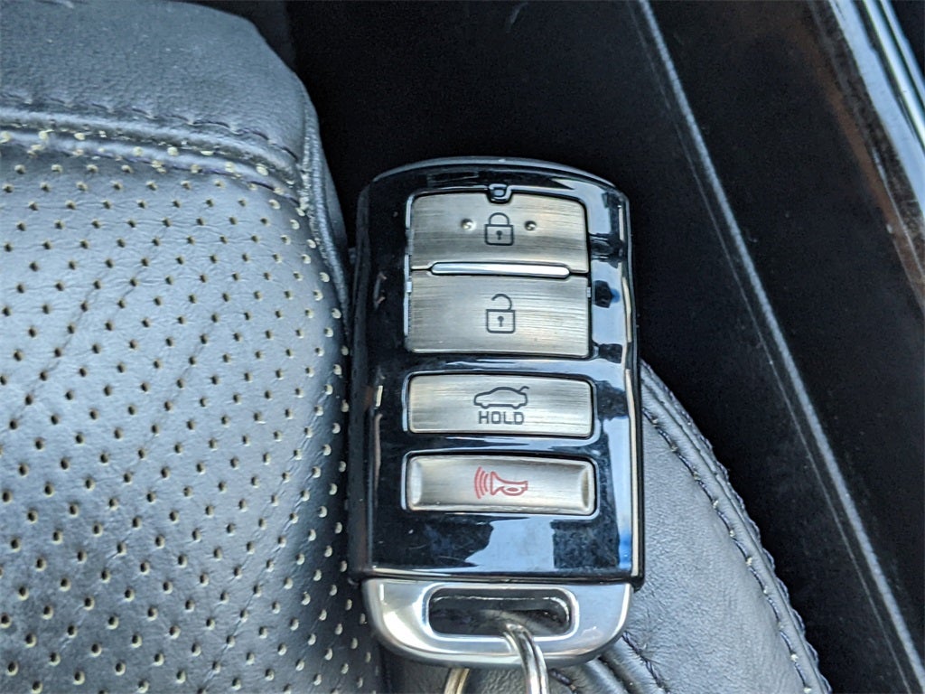 2015 Kia Cadenza Premium