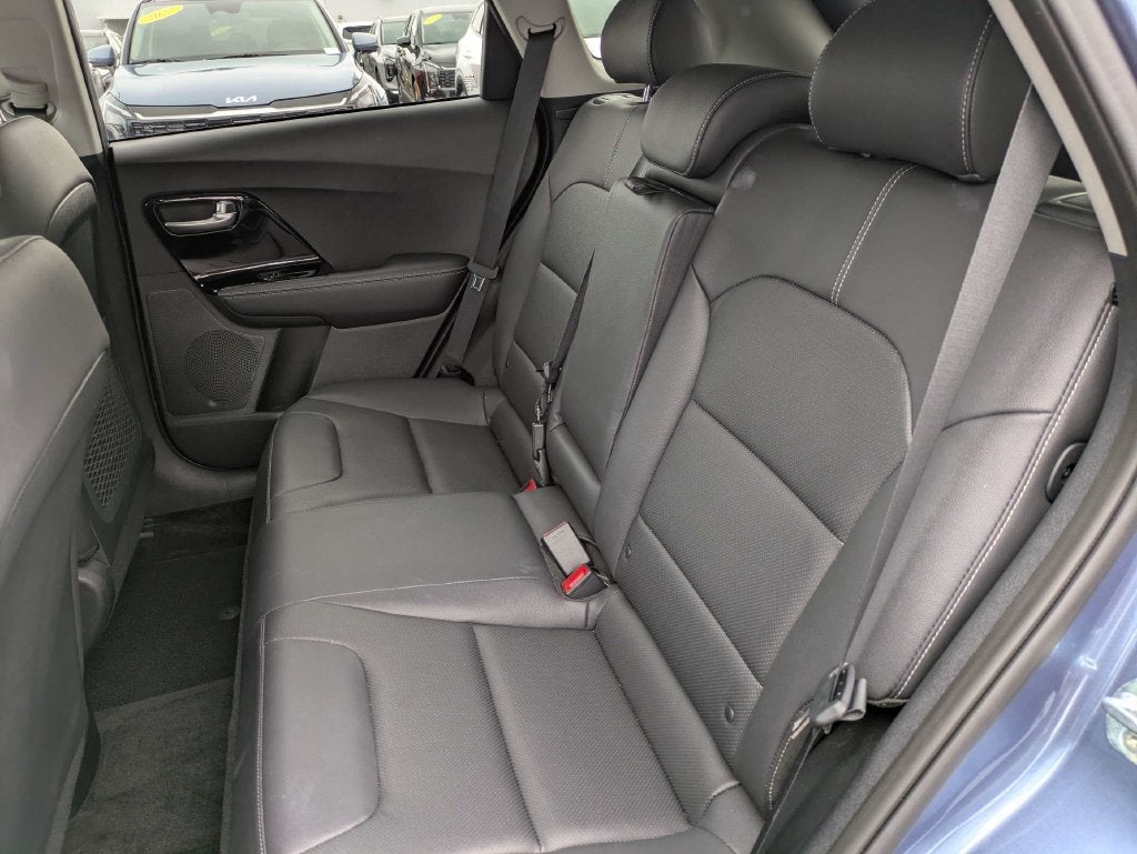 2022 Kia Niro EX Premium