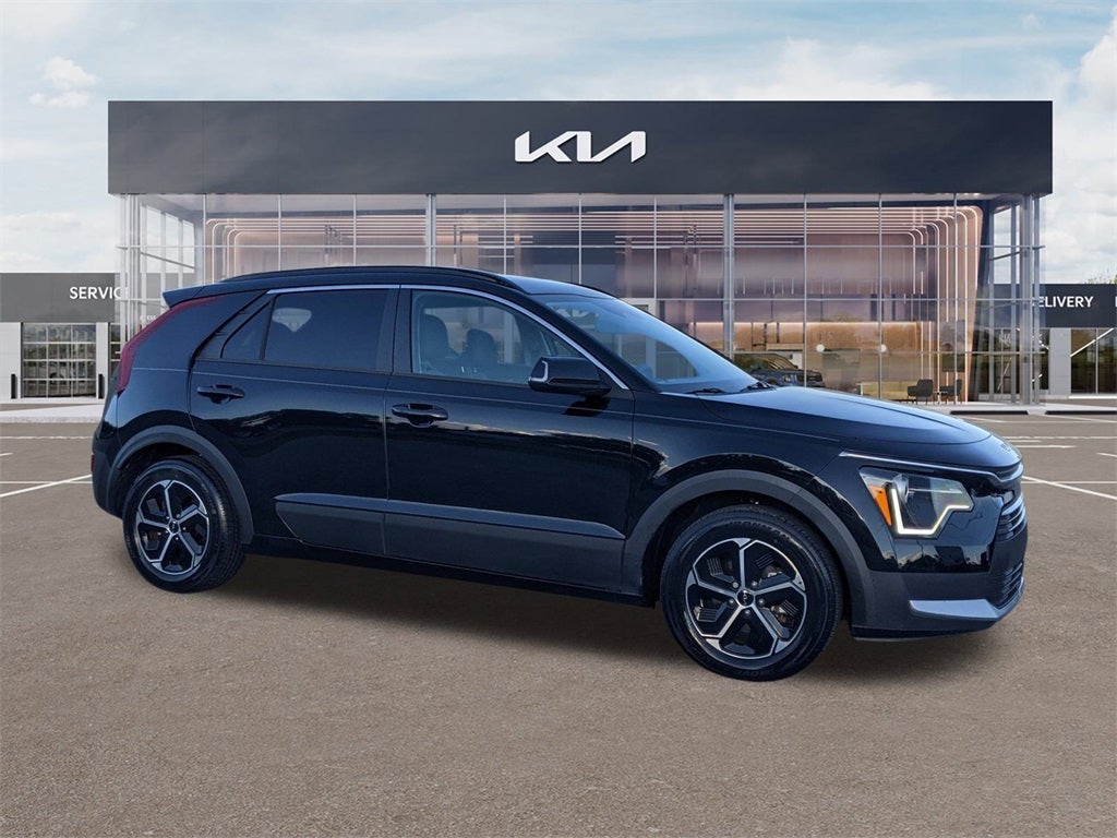 2023 Kia Niro EX
