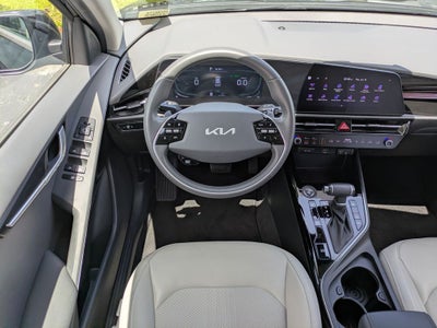 2023 Kia Niro EX