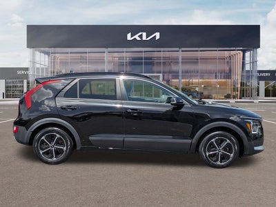2023 Kia Niro EX