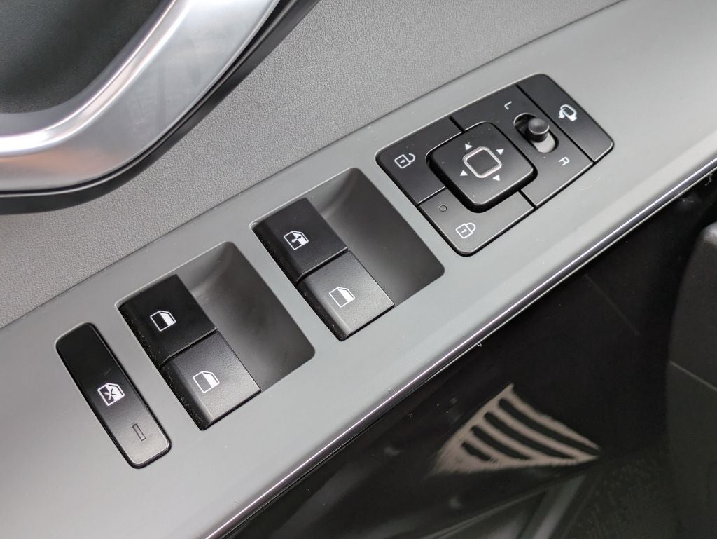 2023 Kia Niro EX Touring