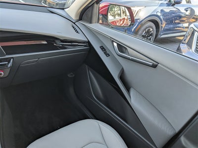 2024 Kia Niro EX Touring