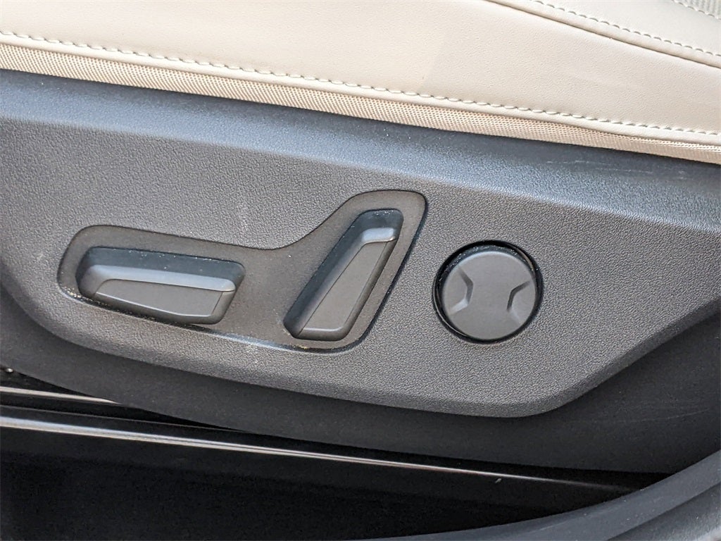 2024 Kia Niro EX Touring