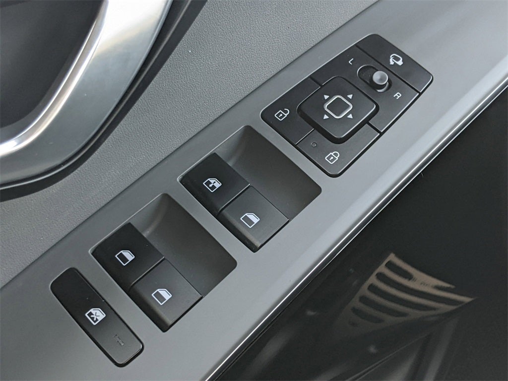 2024 Kia Niro EX Touring