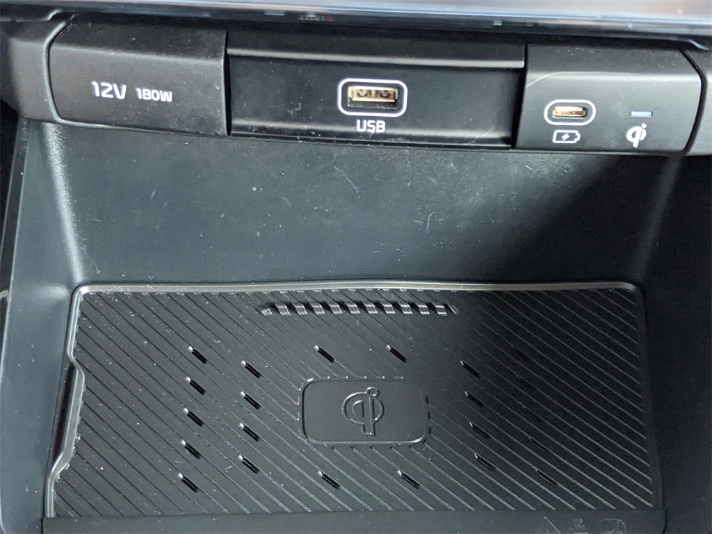 2024 Kia Niro EX Touring