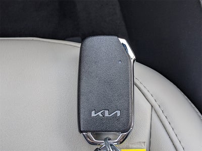 2024 Kia Niro EX Touring