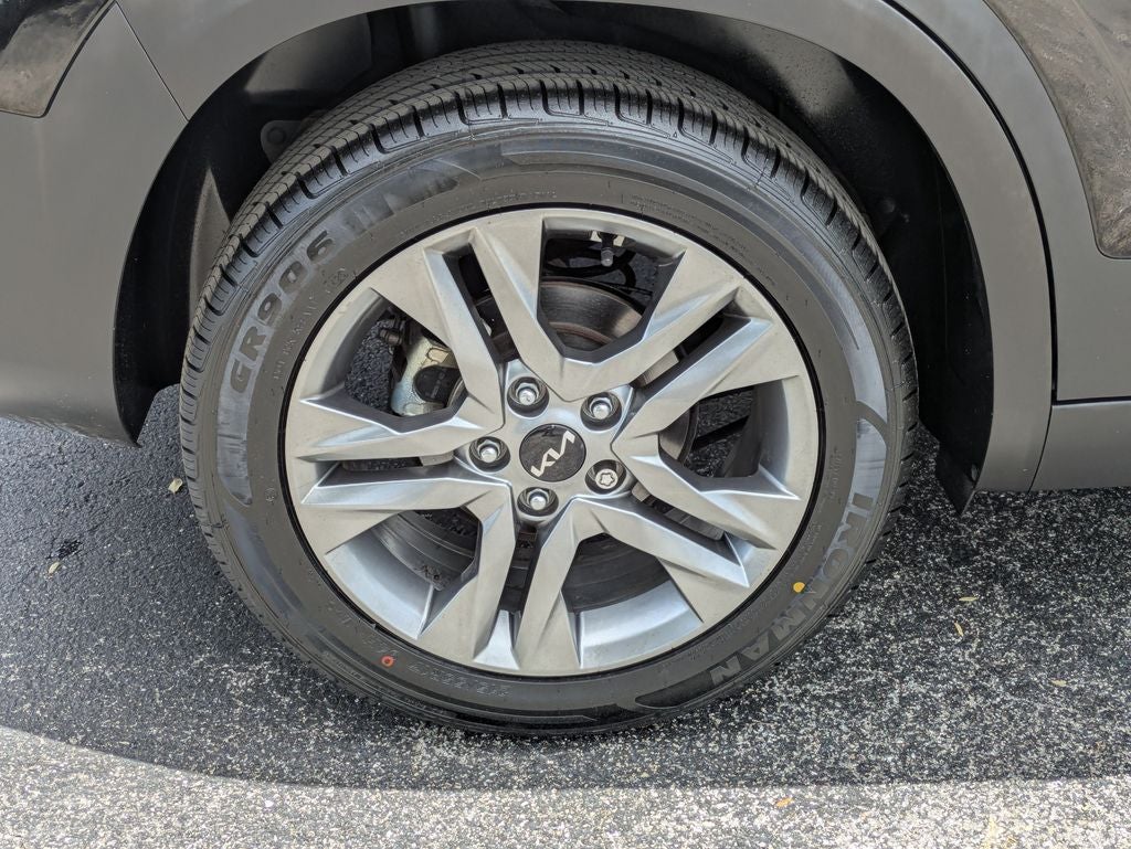 2023 Kia Seltos S
