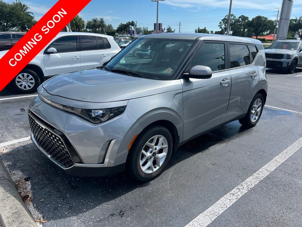 2023 Kia Soul LX