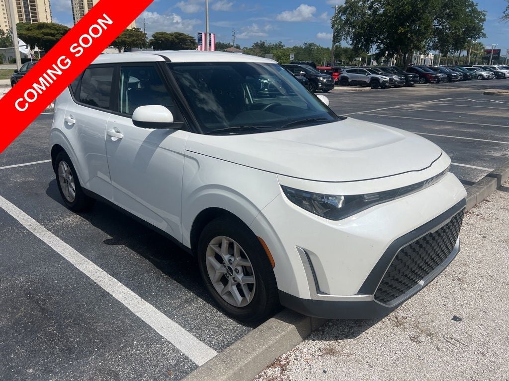 2023 Kia Soul LX