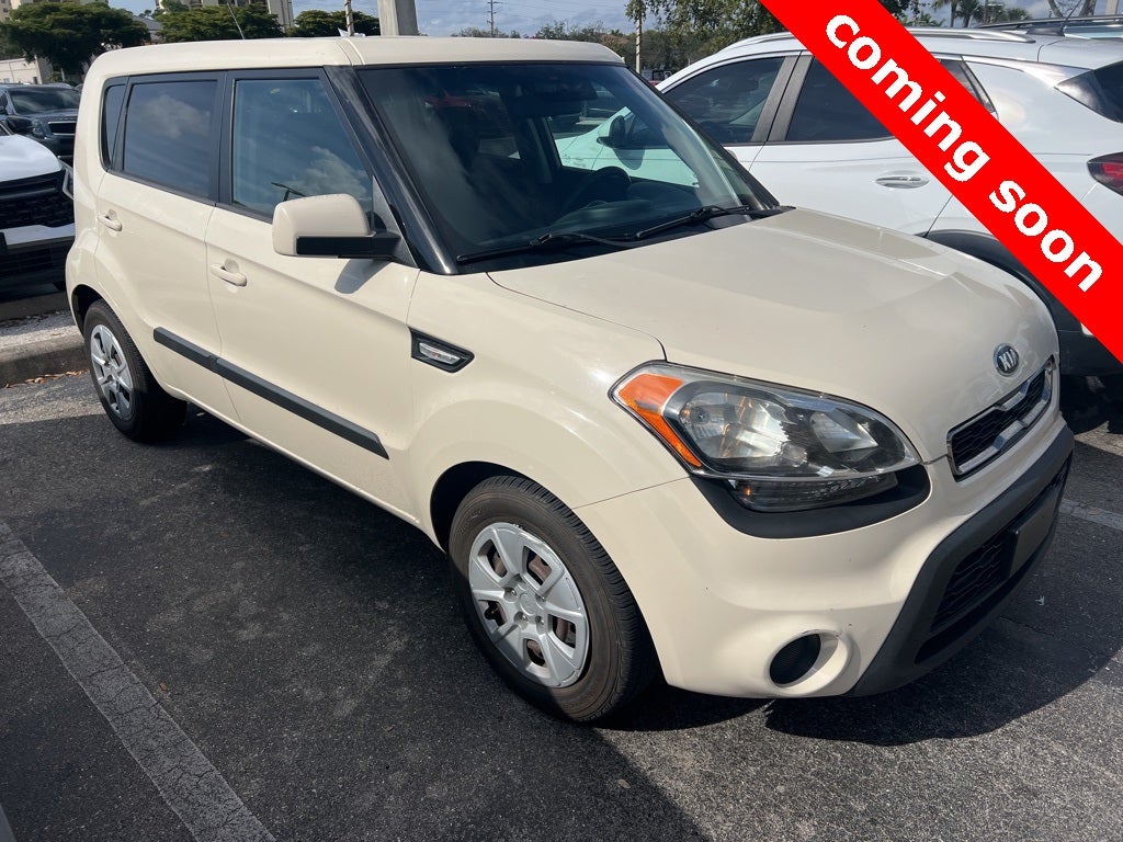 2013 Kia Soul Base
