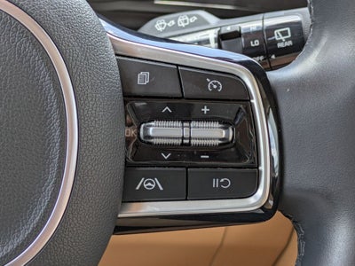 2024 Kia Carnival LX