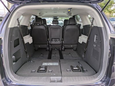 2024 Kia Carnival LX