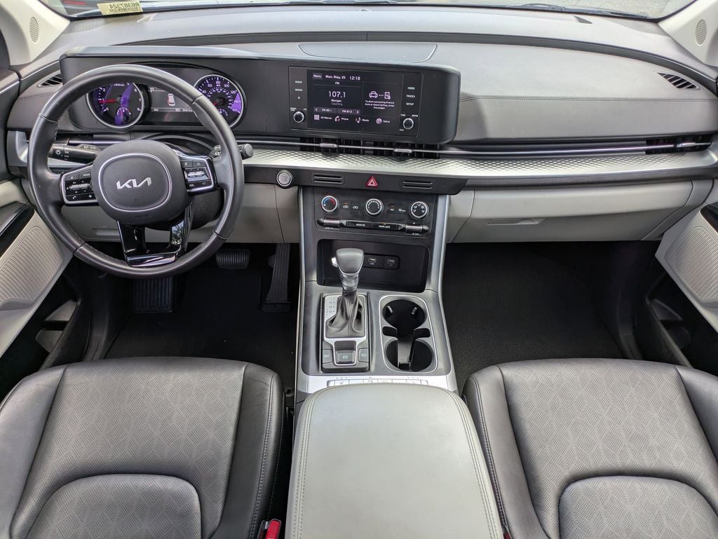 2024 Kia Carnival LX