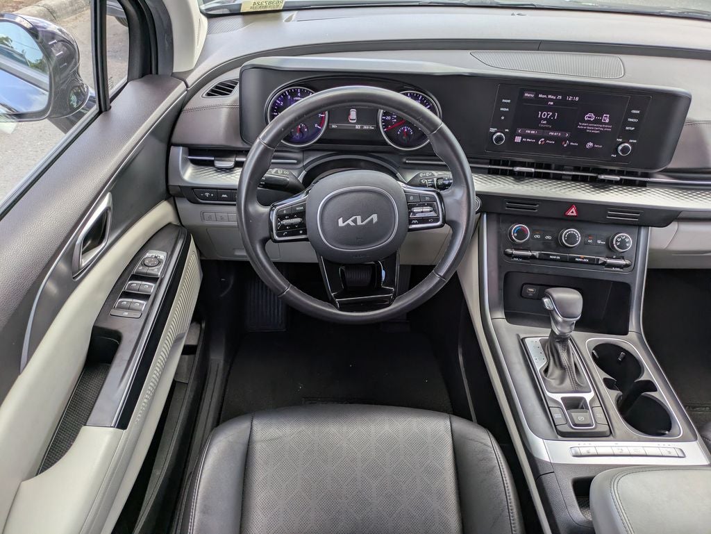 2024 Kia Carnival LX
