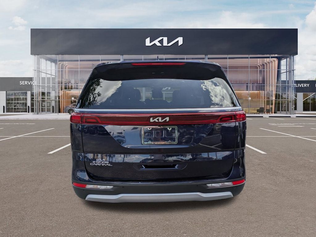 2024 Kia Carnival LX