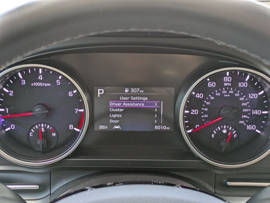 2023 Kia Carnival LX Seat Package