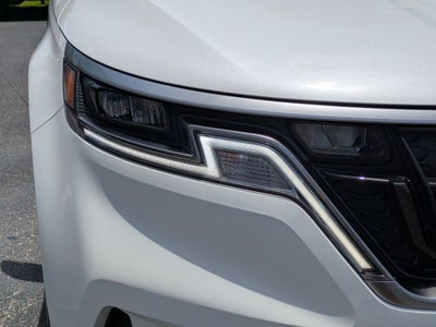 2023 Kia Carnival LX Seat Package