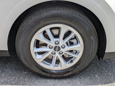 2023 Kia Carnival LX Seat Package