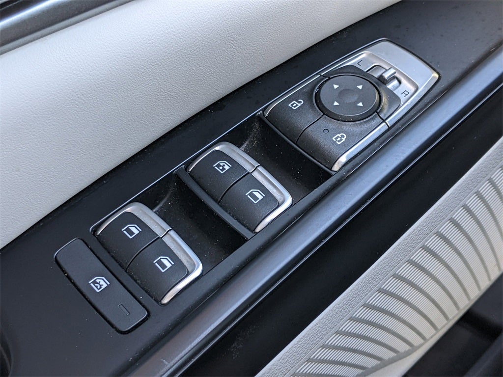 2022 Kia Carnival LXS