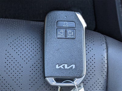 2022 Kia Carnival LXS