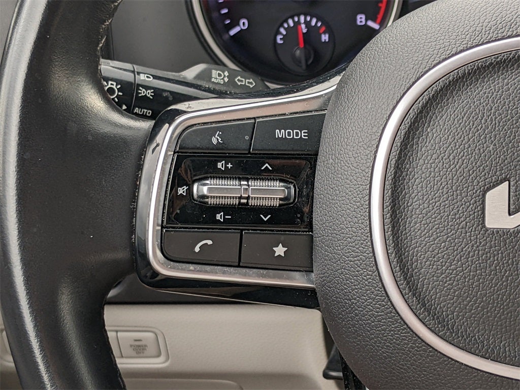 2022 Kia Carnival LXS