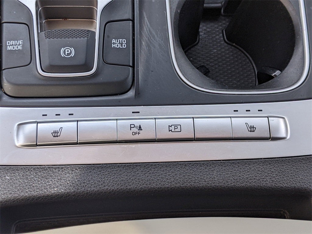 2022 Kia Carnival LXS