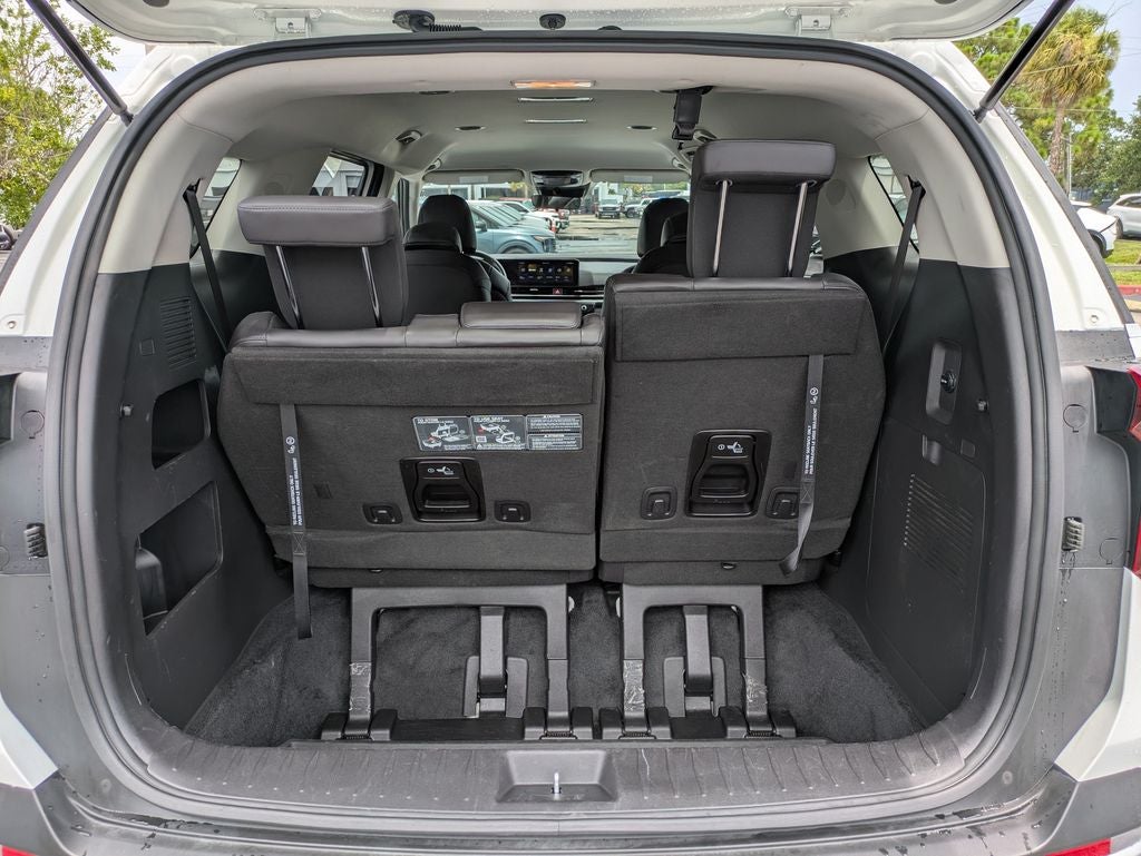 2025 Kia Carnival LXS