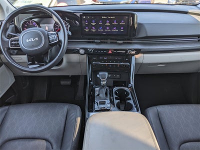 2024 Kia Carnival EX