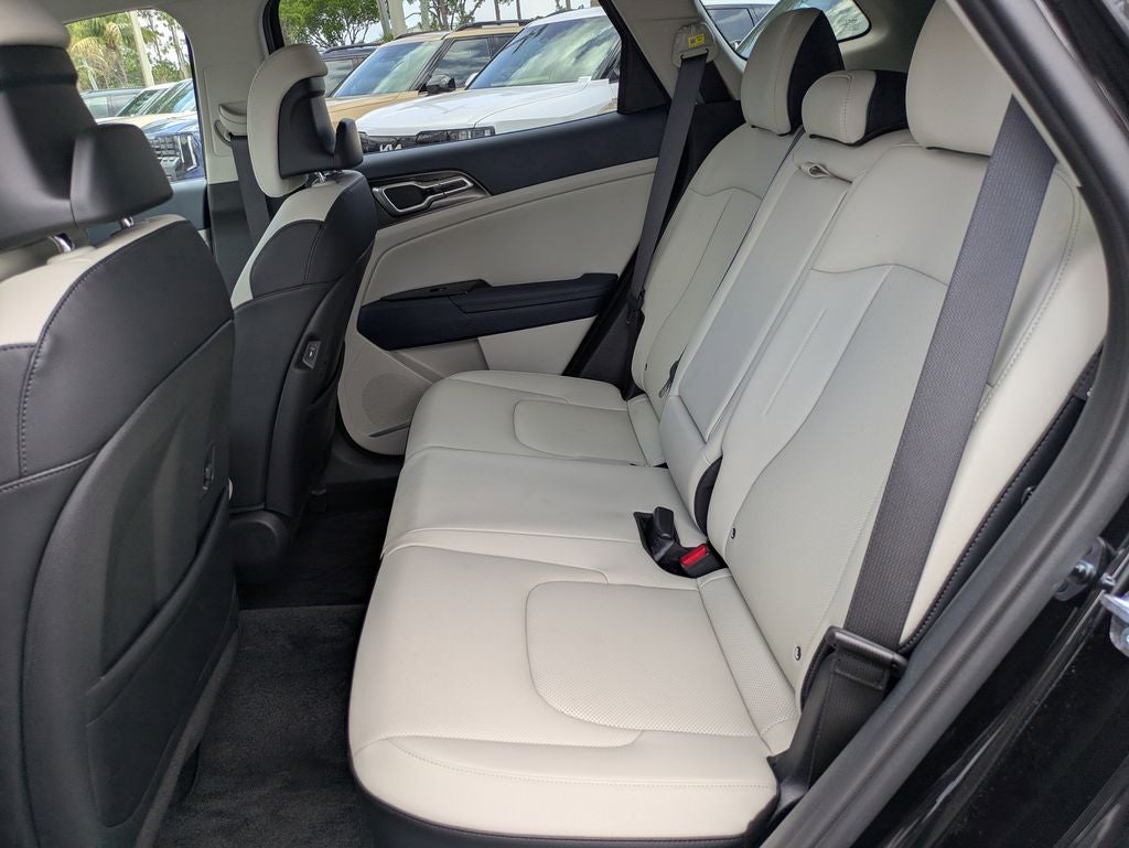 2025 Kia Sportage Hybrid EX