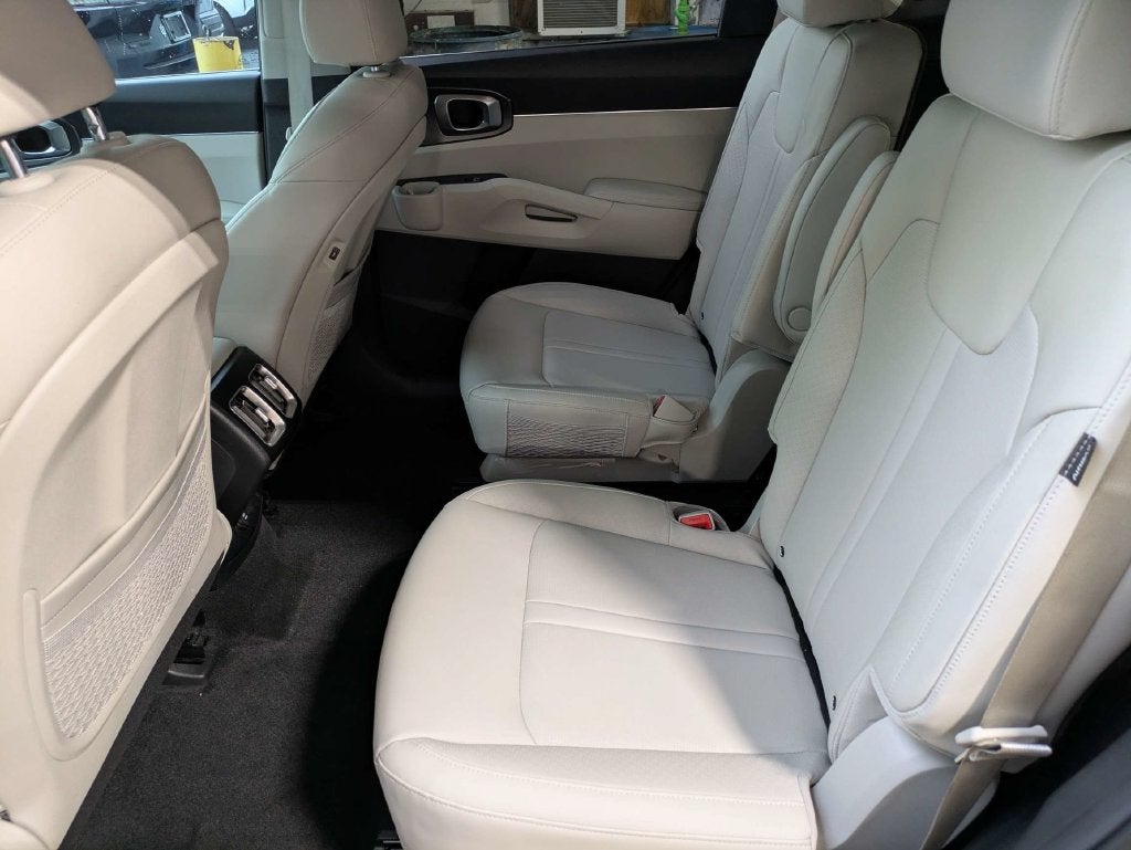 2025 Kia Sorento Hybrid EX