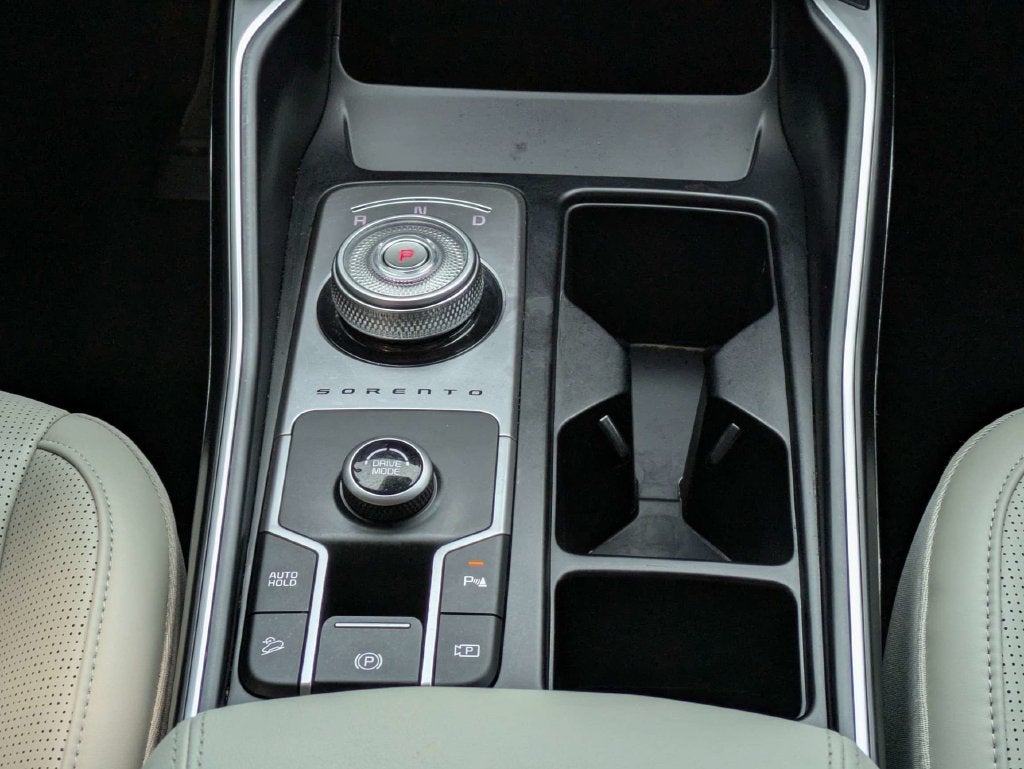 2025 Kia Sorento Hybrid EX