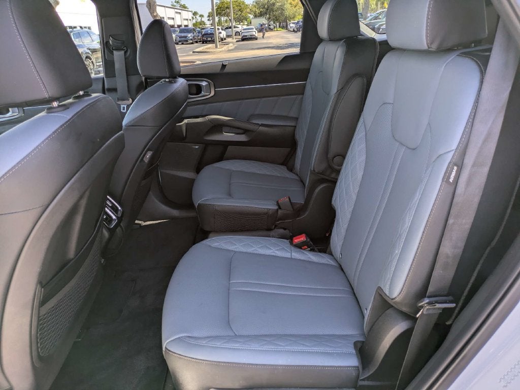 2025 Kia Sorento Hybrid SX Prestige