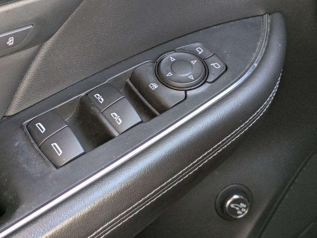 2021 Buick Envision Essence