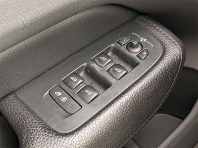 2019 Volvo XC60 T5 Momentum