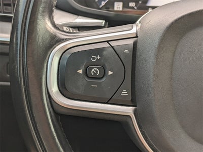 2019 Volvo XC60 T5 Momentum