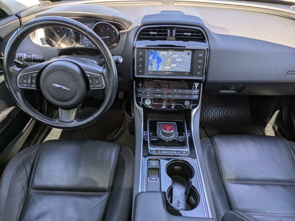 2017 Jaguar XE 20d Prestige