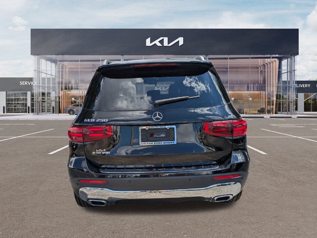 2025 Mercedes-Benz GLB GLB 250