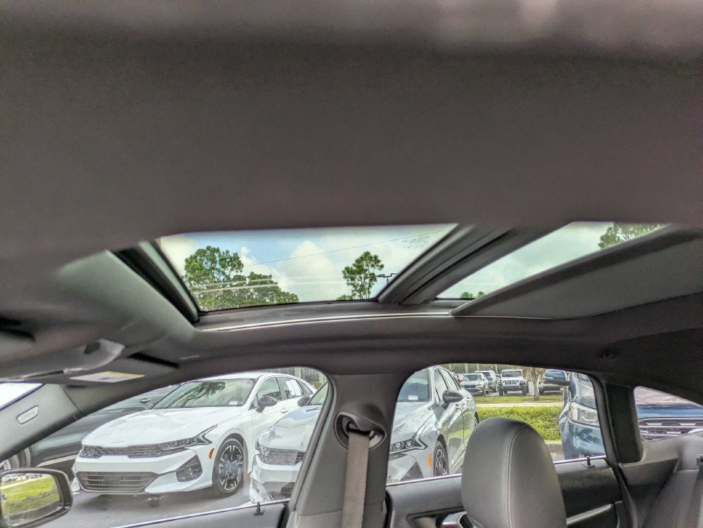 2022 BMW 2 Series 228i