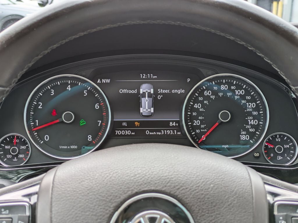 2017 Volkswagen Touareg V6 Sport 4Motion