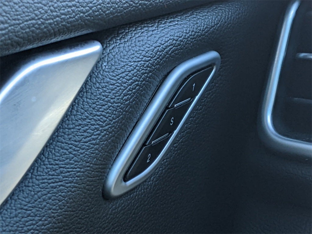 2016 Maserati Ghibli Base