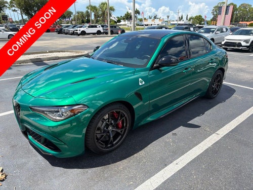 2022 Alfa Romeo Giulia Quadrifoglio