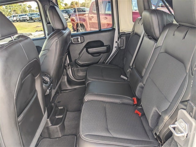 2021 Jeep Wrangler Unlimited Freedom 4x4